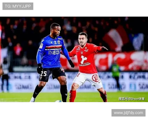 南特对阵布雷斯特 洛佩斯科克兰领衔首发